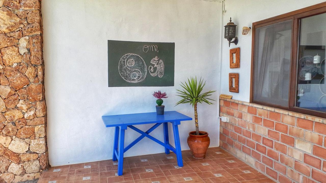 Villa For 4 With A Private Pool & Garden Bédar Exterior foto
